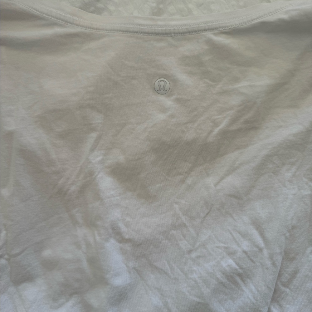 Lululemon white v neck Tshirt
